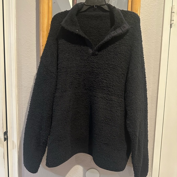 SKIMS teddy pullover with quarter snaps and high neck - Picture 5 of 14